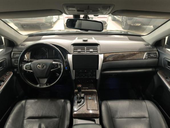 Toyota Camry VII (XV50) Рестайлинг с пробегом 2015 года, цена 1 750 000 рублей, 268328 км, седан, Автокод Объявления