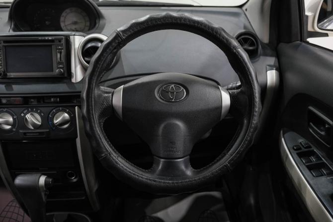 Toyota Ist I с пробегом 2002 года, цена 449 000 рублей, 470000 км, хэтчбек, Автокод Объявления