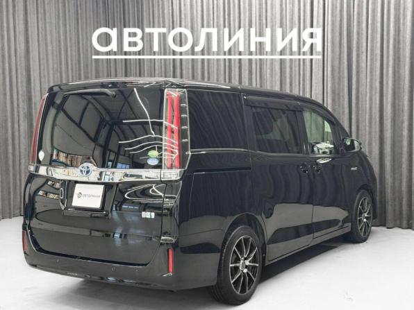 Toyota Noah III (R80) Рестайлинг с пробегом 2020 года, цена 1 950 000 рублей, 83332 км, минивэн, Автокод Объявления