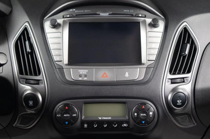Hyundai ix35 I Рестайлинг с пробегом 2014 года, цена 1 569 000 рублей, 116500 км, внедорожник, Автокод Объявления
