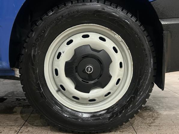 Opel Vivaro B с пробегом 2015 года, цена 1 499 000 рублей, 305100 км, минивэн, Автокод Объявления