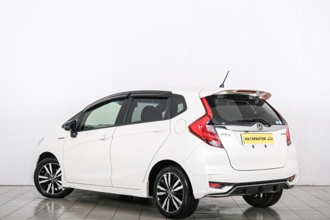 Honda Fit III Рестайлинг с пробегом 2017 года, цена 1 249 000 рублей, 76865 км, хэтчбек, Автокод Объявления