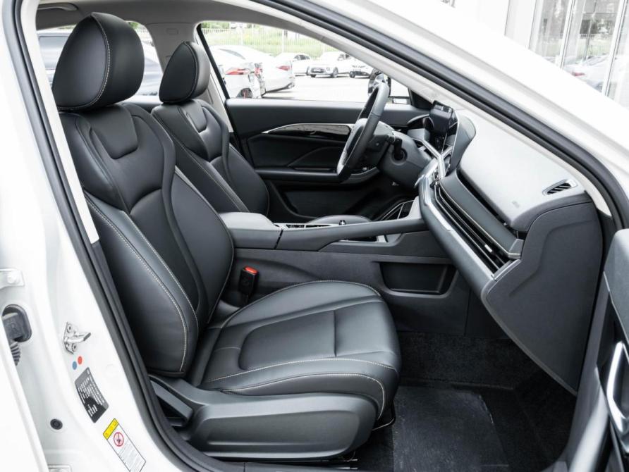 FAW Bestune B70 I Рестайлинг Ставрополь  - изображение 8