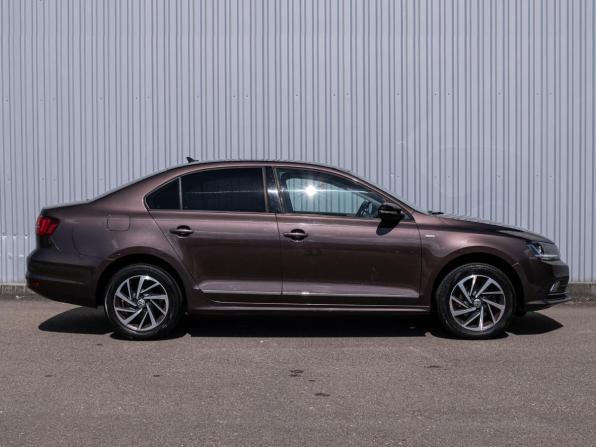 Volkswagen Jetta VI Рестайлинг с пробегом 2017 года, цена 1 495 000 рублей, 101916 км, седан, Автокод Объявления