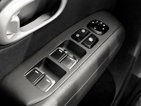 Kia Soul II Рестайлинг с пробегом 2018 года, цена 1 480 000 рублей, 139003 км, хэтчбек, Автокод Объявления