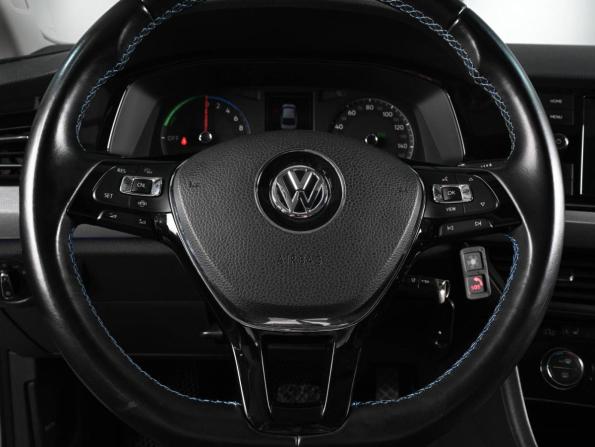 Volkswagen Bora IV с пробегом 2019 года, цена 1 849 000 рублей, 73384 км, седан, Автокод Объявления