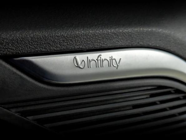 Geely Xingyue L I Рестайлинг с пробегом 2025 года, цена 3 800 000 рублей, 5833 км, внедорожник, Автокод Объявления