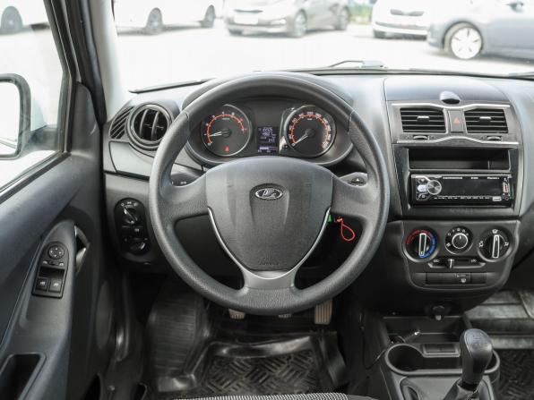 Lada (ВАЗ) Granta I Рестайлинг с пробегом 2022 года, цена 709 000 рублей, 49607 км, лифтбек, Автокод Объявления