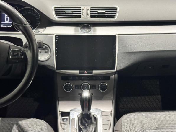 Volkswagen Passat B7 с пробегом 2012 года, цена 1 072 923 рубля, 227601 км, седан, Автокод Объявления