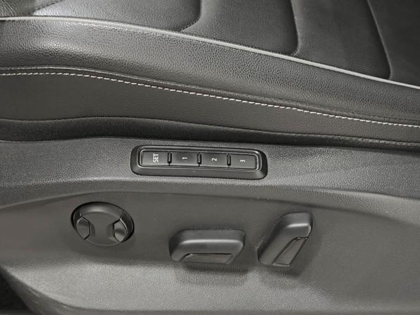 Volkswagen Tiguan II Рестайлинг с пробегом 2021 года, цена 3 570 000 рублей, 81566 км, внедорожник, Автокод Объявления