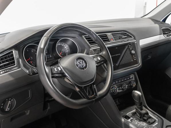 Volkswagen Tiguan II с пробегом 2019 года, цена 2 650 000 рублей, 110000 км, внедорожник, Автокод Объявления