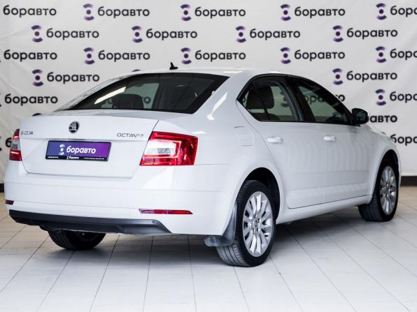 Skoda Octavia III (A7) Рестайлинг с пробегом 2018 года, цена 1 680 000 рублей, 178000 км, лифтбек, Автокод Объявления