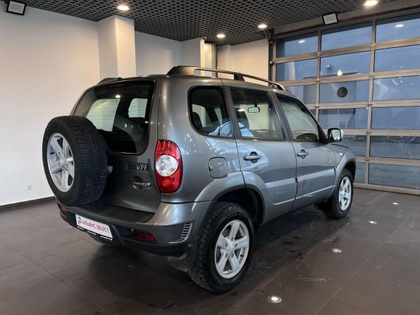Chevrolet Niva I Рестайлинг с пробегом 2013 года, цена 625 000 рублей, 86661 км, внедорожник, Автокод Объявления