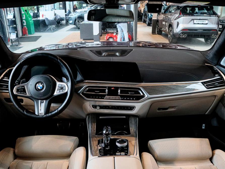 BMW X7 I (G07) Москва  - изображение 15