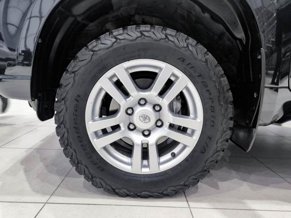Toyota Land Cruiser Prado 150 Series Рестайлинг 1 с пробегом 2014 года, цена 3 500 000 рублей, 131154 км, внедорожник, Автокод Объявления