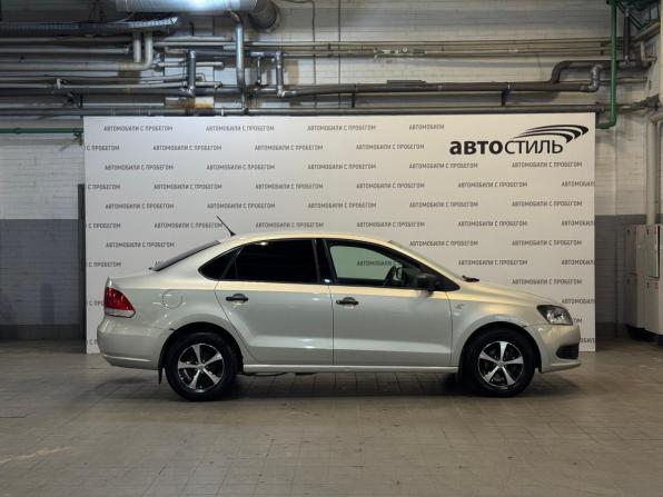 Volkswagen Polo V с пробегом 2014 года, цена 629 000 рублей, 138890 км, седан, Автокод Объявления