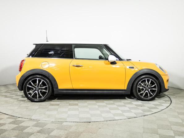 Mini Hatch III (F55/F56) с пробегом 2014 года, цена 1 299 700 рублей, 126484 км, хэтчбек, Автокод Объявления