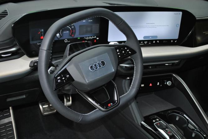 Audi Q5 III с пробегом 2026 года, цена 6 190 000 рублей, 10 км, внедорожник, Автокод Объявления