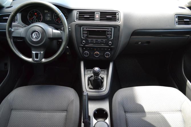 Volkswagen Jetta VI с пробегом 2014 года, цена 1 090 000 рублей, 208000 км, седан, Автокод Объявления