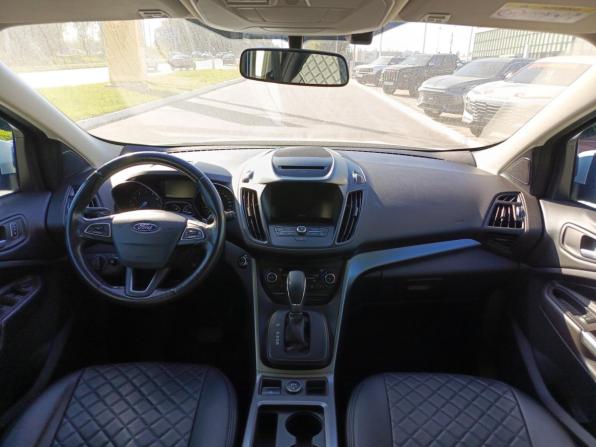 Ford Kuga II Рестайлинг с пробегом 2018 года, цена 1 444 000 рублей, 97380 км, внедорожник, Автокод Объявления