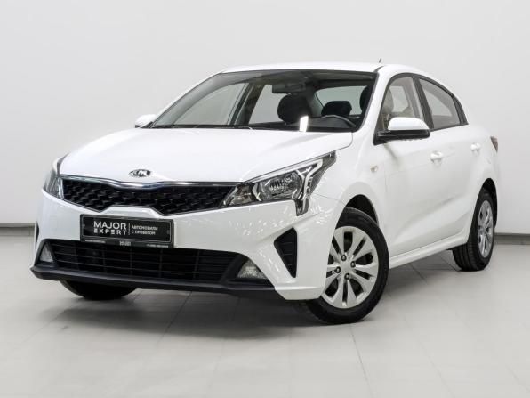 Kia Rio IV Рестайлинг с пробегом 2021 года, цена 1 650 000 рублей, 37885 км, седан, Автокод Объявления