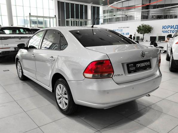 Volkswagen Polo V с пробегом 2013 года, цена 633 000 рублей, 180663 км, седан, Автокод Объявления