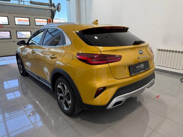 Kia XCeed I с пробегом 2021 года, цена 1 878 300 рублей, 101018 км, хэтчбек, Автокод Объявления