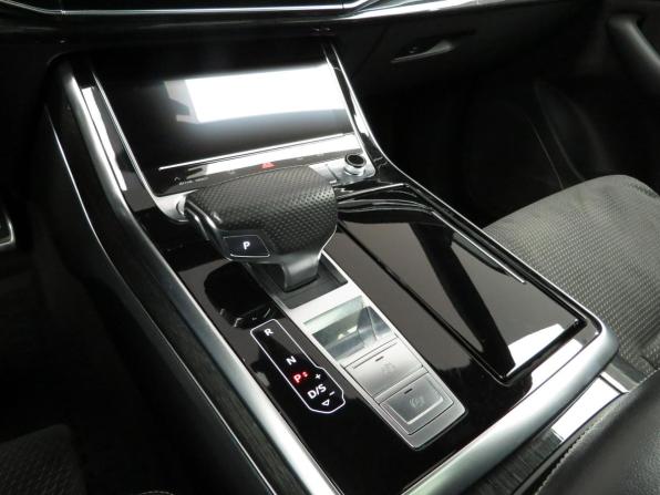 Audi Q8 I (4M) с пробегом 2018 года, цена 5 780 000 рублей, 122720 км, внедорожник, Автокод Объявления