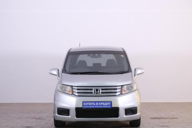 Honda Freed I Рестайлинг с пробегом 2012 года, цена 1 079 000 рублей, 198000 км, компактвэн, Автокод Объявления