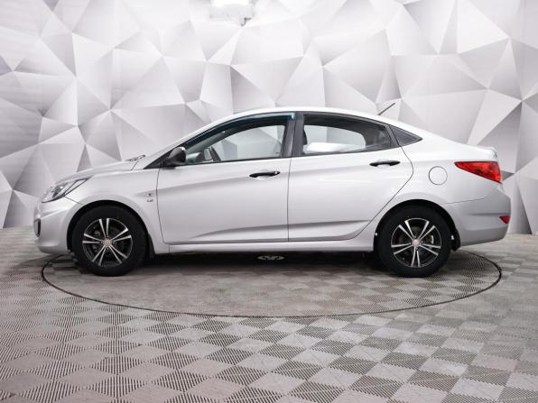 Hyundai Solaris I с пробегом 2014 года, цена 818 000 рублей, 151100 км, седан, Автокод Объявления