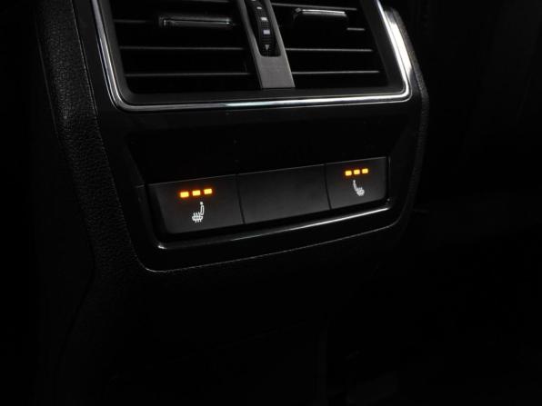 Skoda Karoq I с пробегом 2020 года, цена 2 399 000 рублей, 91168 км, внедорожник, Автокод Объявления