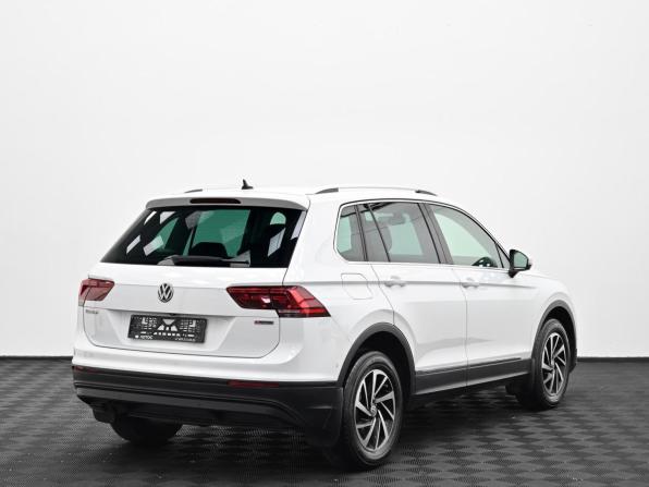 Volkswagen Tiguan II с пробегом 2018 года, цена 1 999 000 рублей, 105000 км, внедорожник, Автокод Объявления