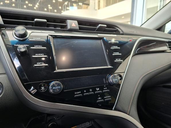 Toyota Camry VIII (XV70) с пробегом 2019 года, цена 2 371 000 рублей, 157713 км, седан, Автокод Объявления