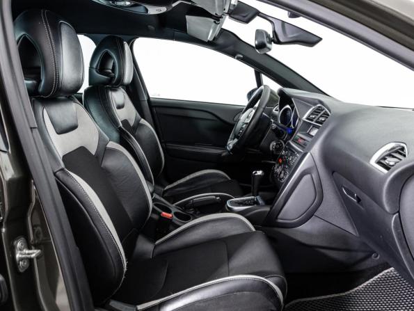 Citroen DS4 с пробегом 2012 года, цена 699 000 рублей, 296292 км, хэтчбек, Автокод Объявления