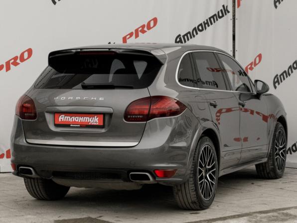 Porsche Cayenne II (958) с пробегом 2012 года, цена 2 100 000 рублей, 230911 км, внедорожник, Автокод Объявления