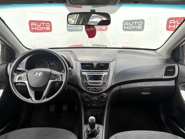 Hyundai Solaris I Рестайлинг с пробегом 2016 года, цена 625 000 рублей, 315533 км, седан, Автокод Объявления