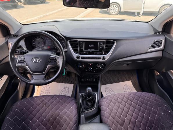 Hyundai Solaris II с пробегом 2018 года, цена 1 200 000 рублей, 126200 км, седан, Автокод Объявления