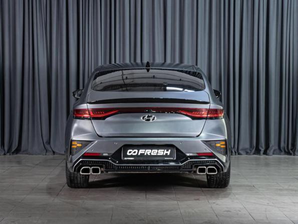 Hyundai Lafesta I Рестайлинг с пробегом 2023 года, цена 2 989 000 рублей, 20371 км, седан, Автокод Объявления