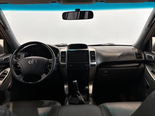Toyota Land Cruiser Prado 120 Series Рестайлинг с пробегом 2008 года, цена 2 330 000 рублей, 303370 км, внедорожник, Автокод Объявления
