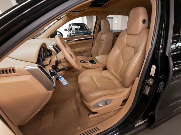 Porsche Cayenne II (958) с пробегом 2011 года, цена 1 895 000 рублей, 248920 км, внедорожник, Автокод Объявления