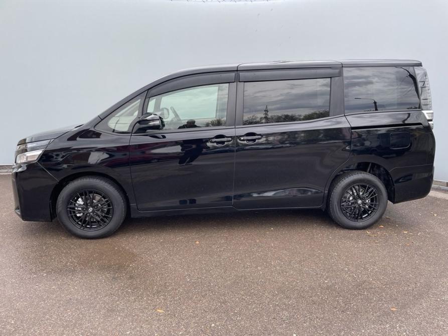 Toyota Voxy III (R80) Рестайлинг Стерлитамак  - изображение 4