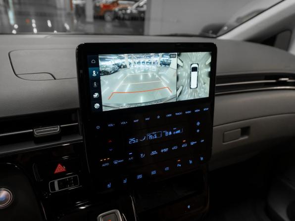 Hyundai Staria I с пробегом 2025 года, цена 5 700 000 рублей, 29871 км, минивэн, Автокод Объявления