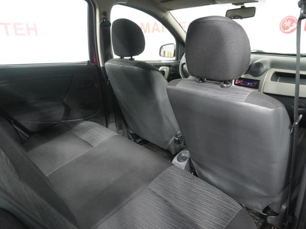 Renault Sandero I с пробегом 2013 года, цена 656 000 рублей, 129489 км, хэтчбек, Автокод Объявления