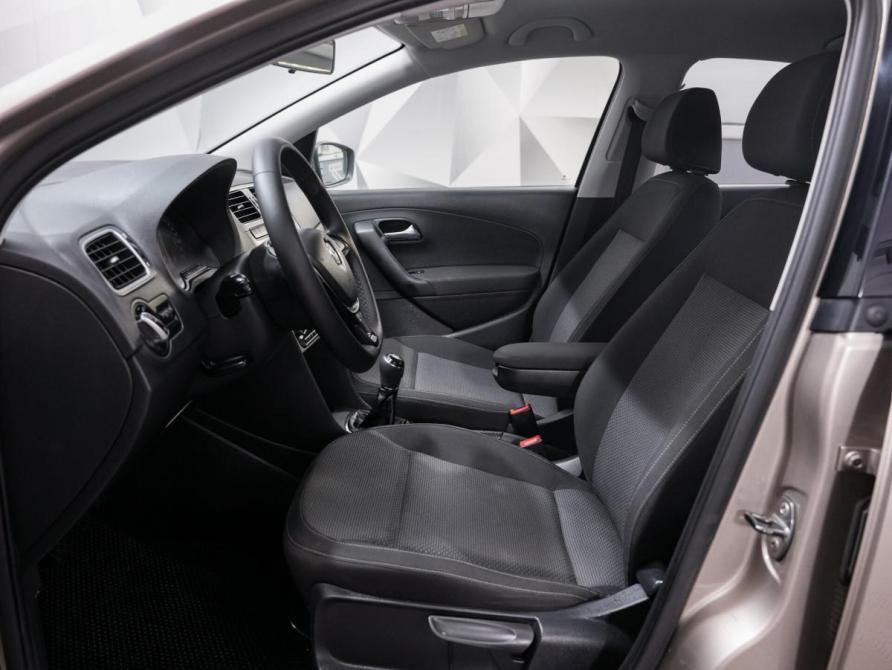 Volkswagen Polo V Рестайлинг Ульяновск  - изображение 9