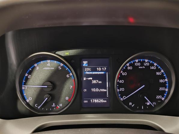 Toyota RAV4 IV (XA40) Рестайлинг с пробегом 2018 года, цена 2 075 000 рублей, 160417 км, внедорожник, Автокод Объявления