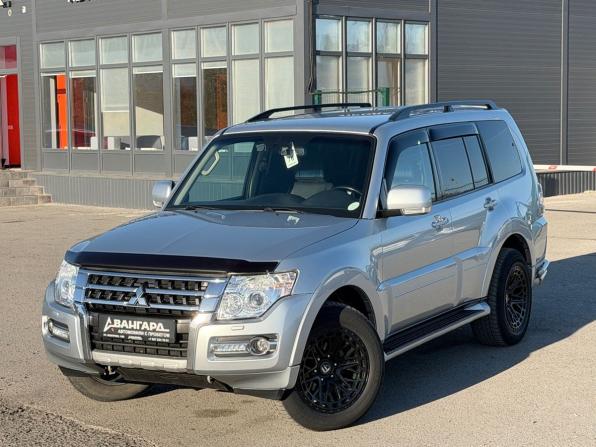 Mitsubishi Pajero IV Рестайлинг 2 с пробегом 2015 года, цена 2 299 000 рублей, 165000 км, внедорожник, Автокод Объявления