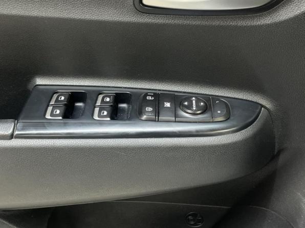 Kia Rio IV Рестайлинг с пробегом 2020 года, цена 1 338 900 рублей, 86821 км, седан, Автокод Объявления
