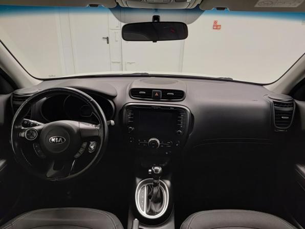 Kia Soul II Рестайлинг с пробегом 2018 года, цена 1 785 000 рублей, 84370 км, хэтчбек, Автокод Объявления