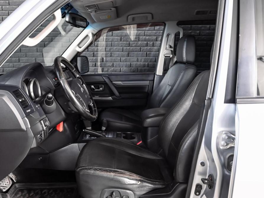 Mitsubishi Pajero IV Рестайлинг 1 Екатеринбург  - изображение 10
