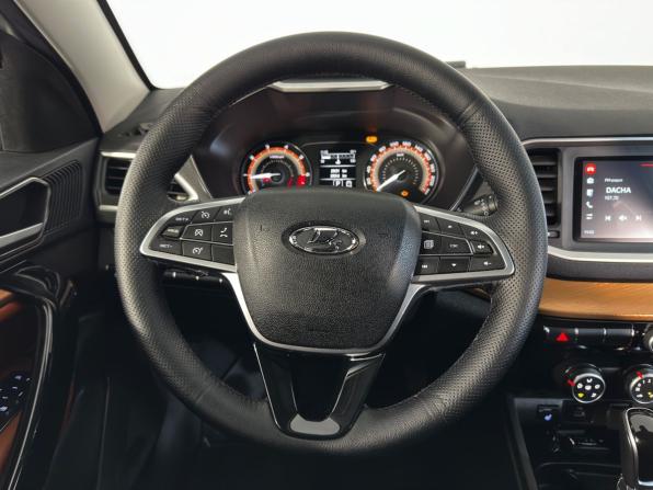 Lada (ВАЗ) Vesta I Рестайлинг (NG) с пробегом 2024 года, цена 1 559 900 рублей, 28031 км, универсал, Автокод Объявления